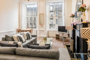 Central SPACIOUS NewTown 2-6ppl STUNNING